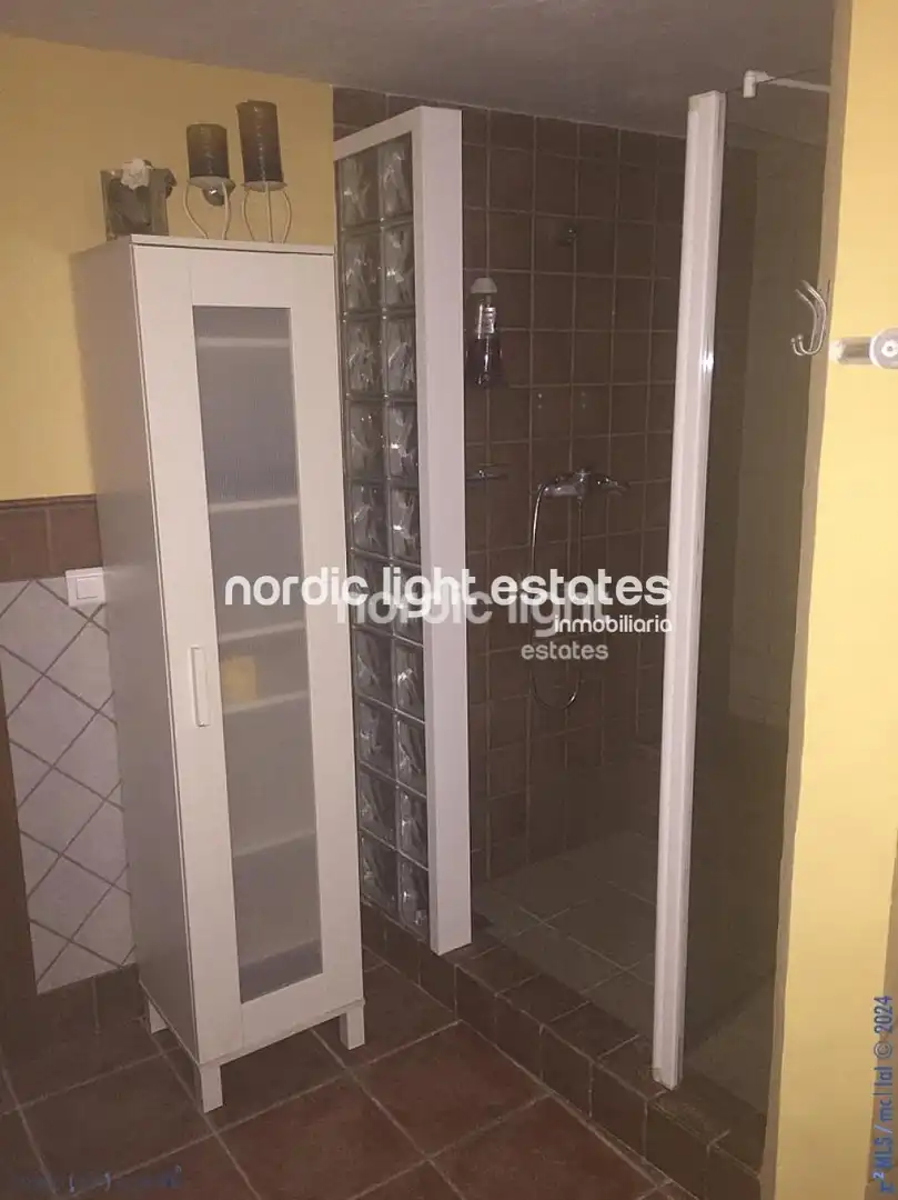 Baño de Casa o chalet en venta en Nerja con Terraza y Piscina