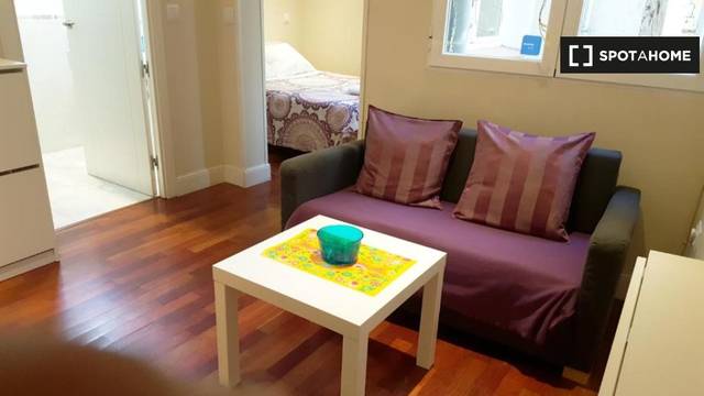 Piso en Alquiler en Embajadores - Lavapiés