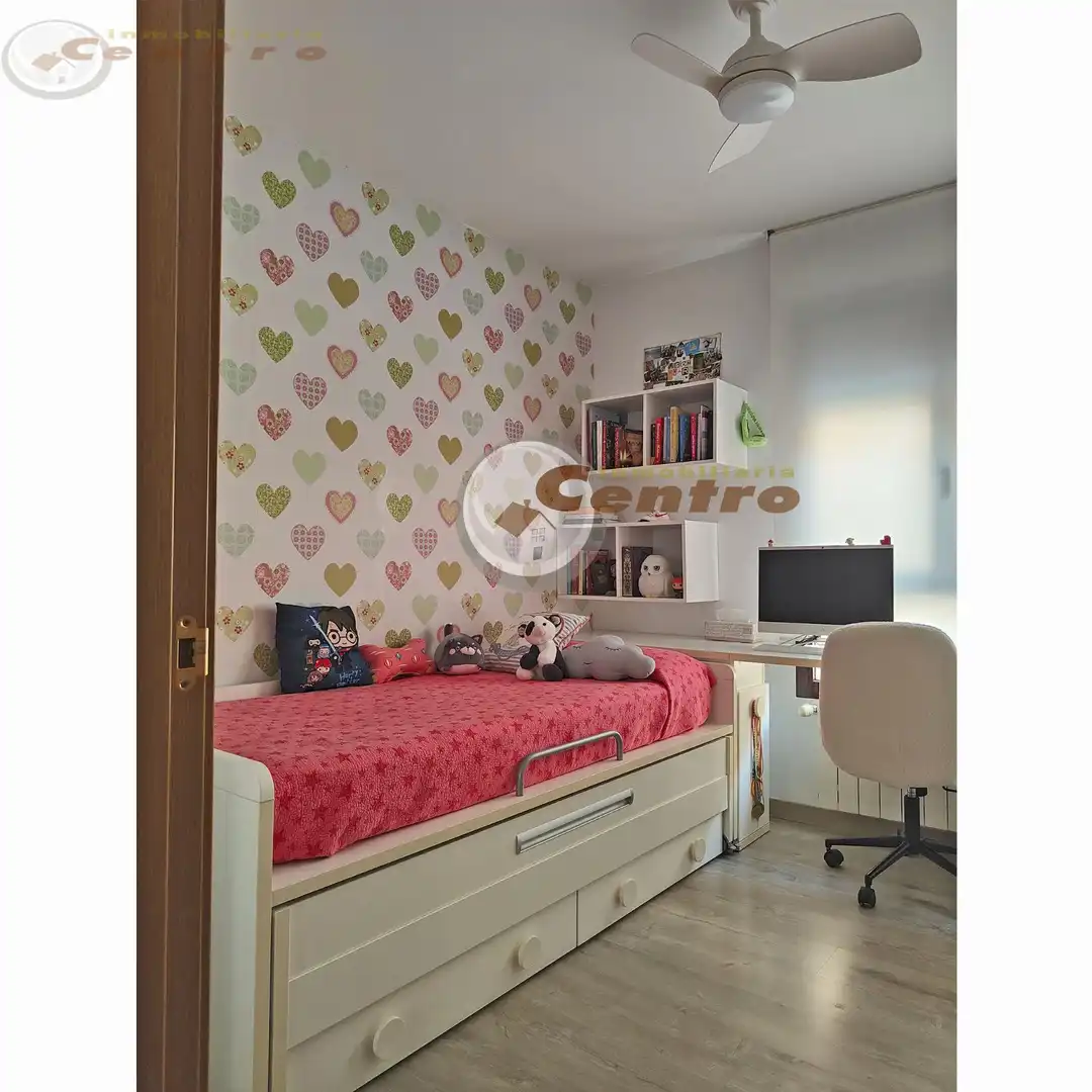 Schlafzimmer von Wohnung zum Verkauf in Albacete mit Klimaanlage, Heizung und Möbliert