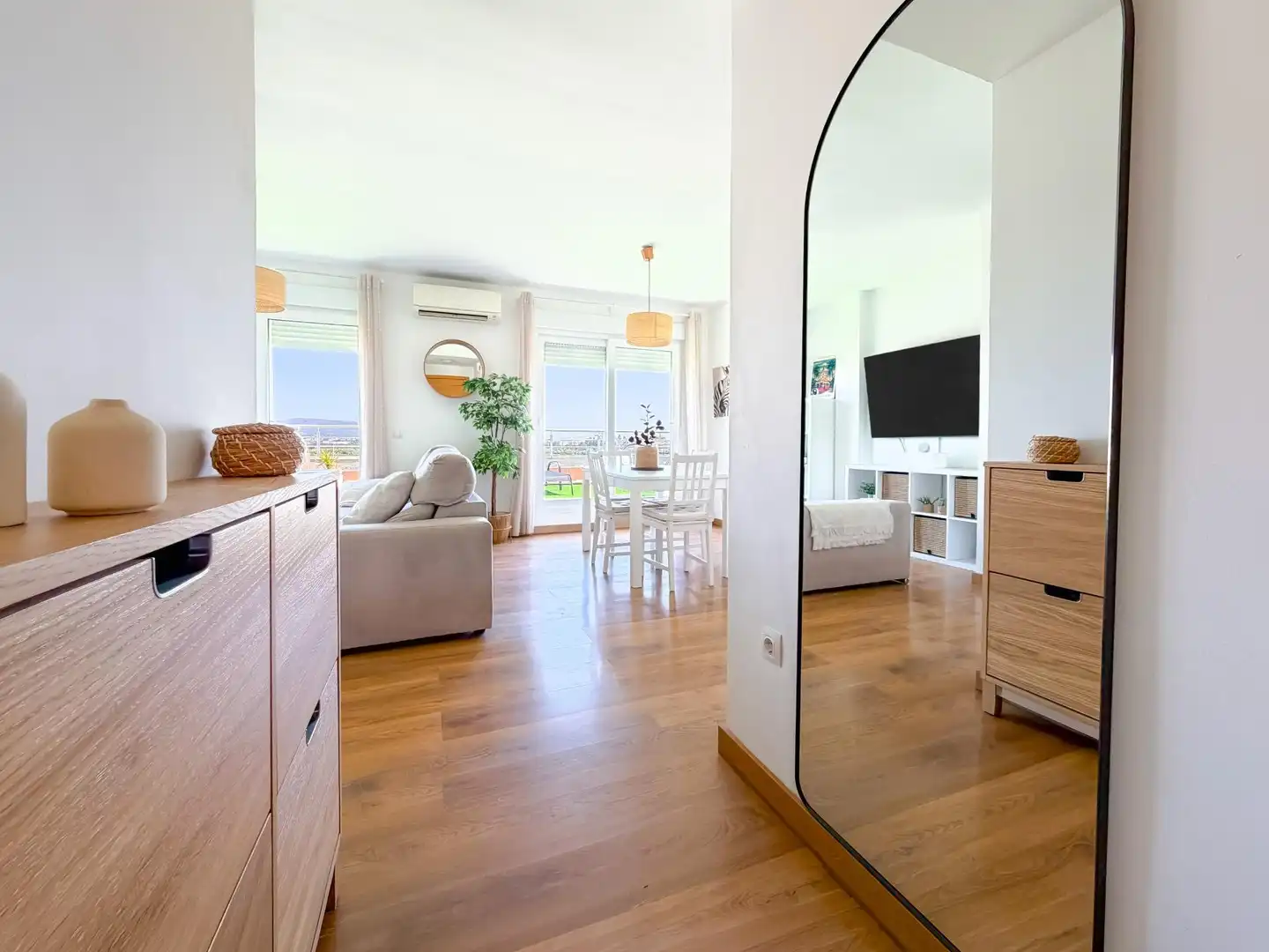 Wohnzimmer von Dachboden zum Verkauf in Museros mit Klimaanlage, Terrasse und Abstellraum