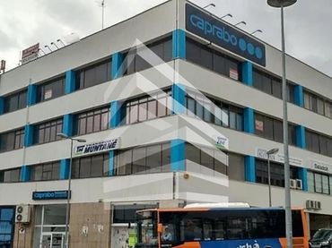 Gewerbefläche zum Verkauf in calle de Manuel Carrasco i Formiguera