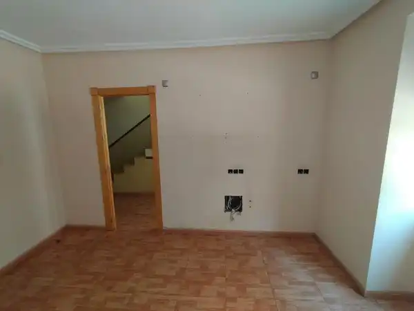 Casa adosada en venda a Avda Cehegin, Bullas