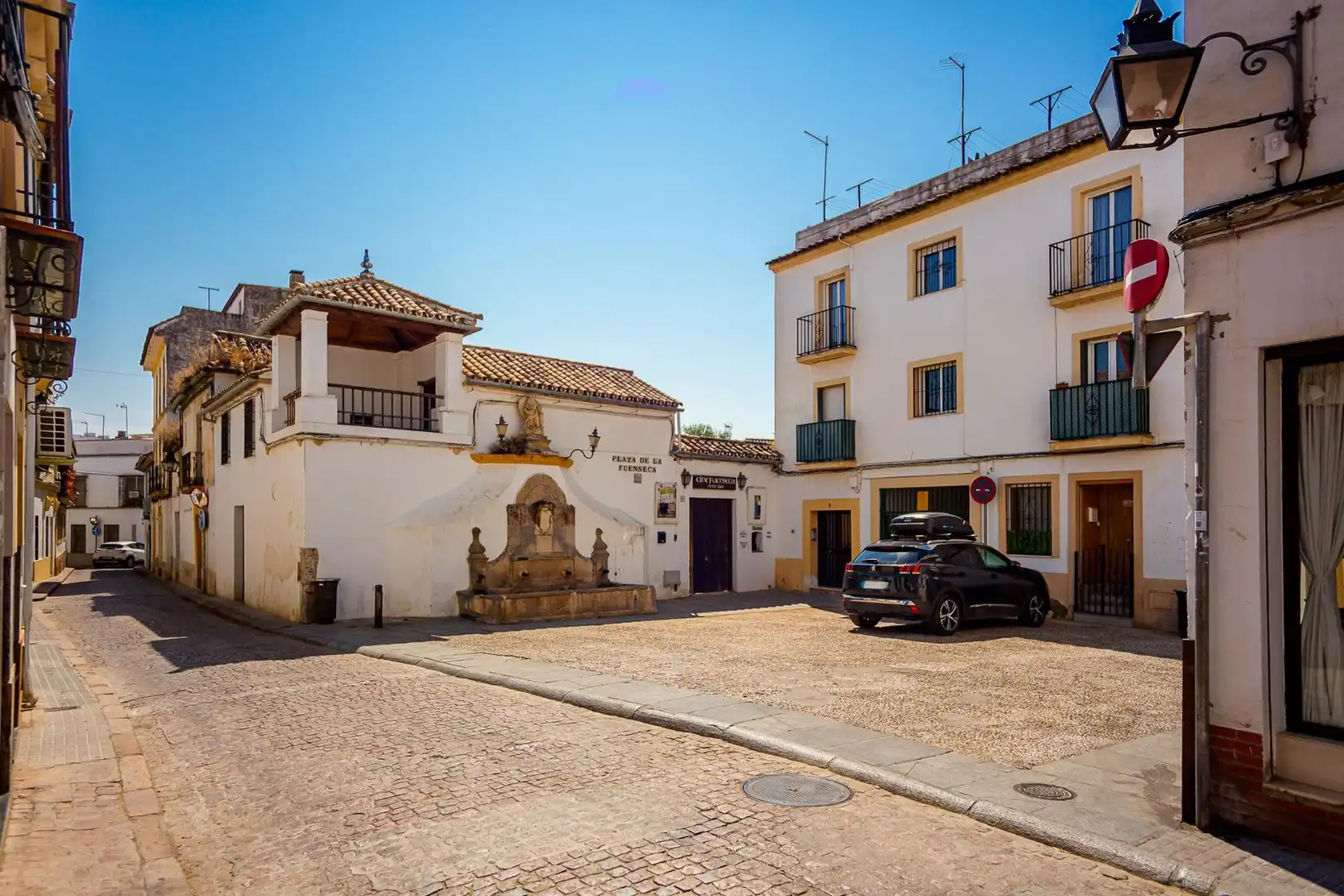 Exterior view of Houses for sale in Córdoba  with Air Conditioner, Heating and Terrace