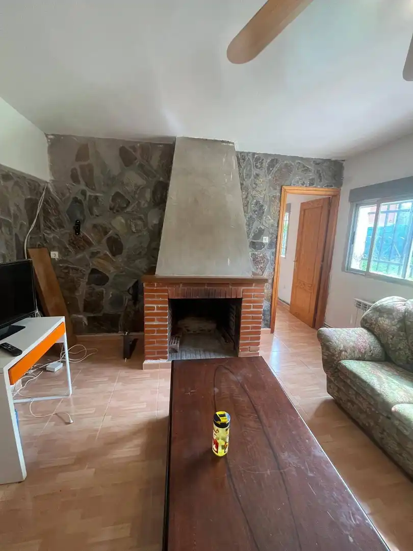 Houses for sale in El Casar de Escalona  with Heating, Terrace and Alarm