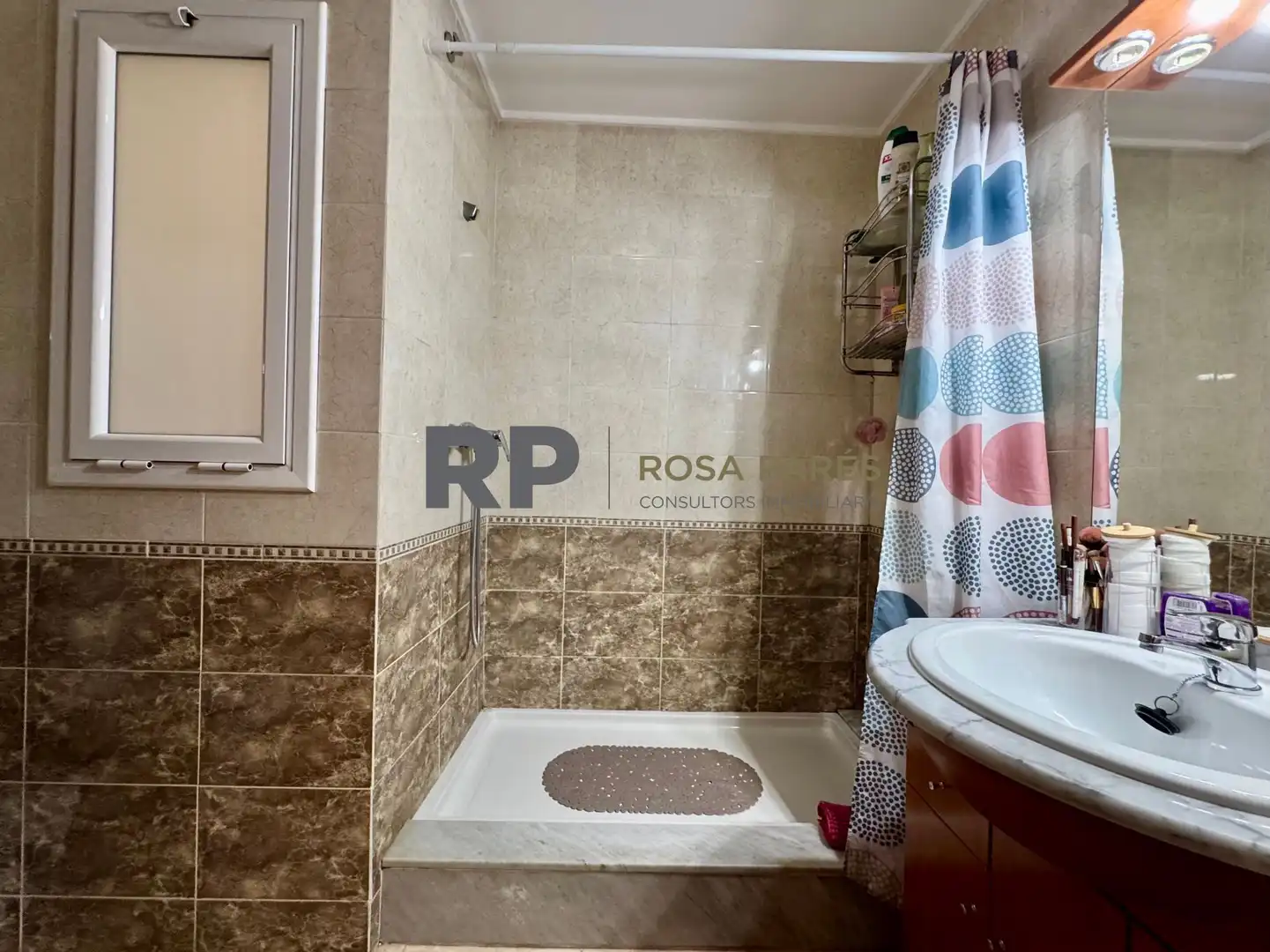 Baño de Dúplex en venta en Centelles con Calefacción y Terraza