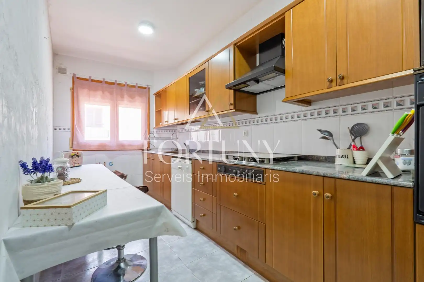 Cocina de Casa o chalet en venta en Benissanet con Terraza