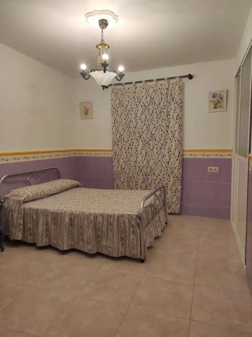 Habitación de Casa o chalet en venta en Almadén de la Plata con Terraza, Amueblado y Balcón