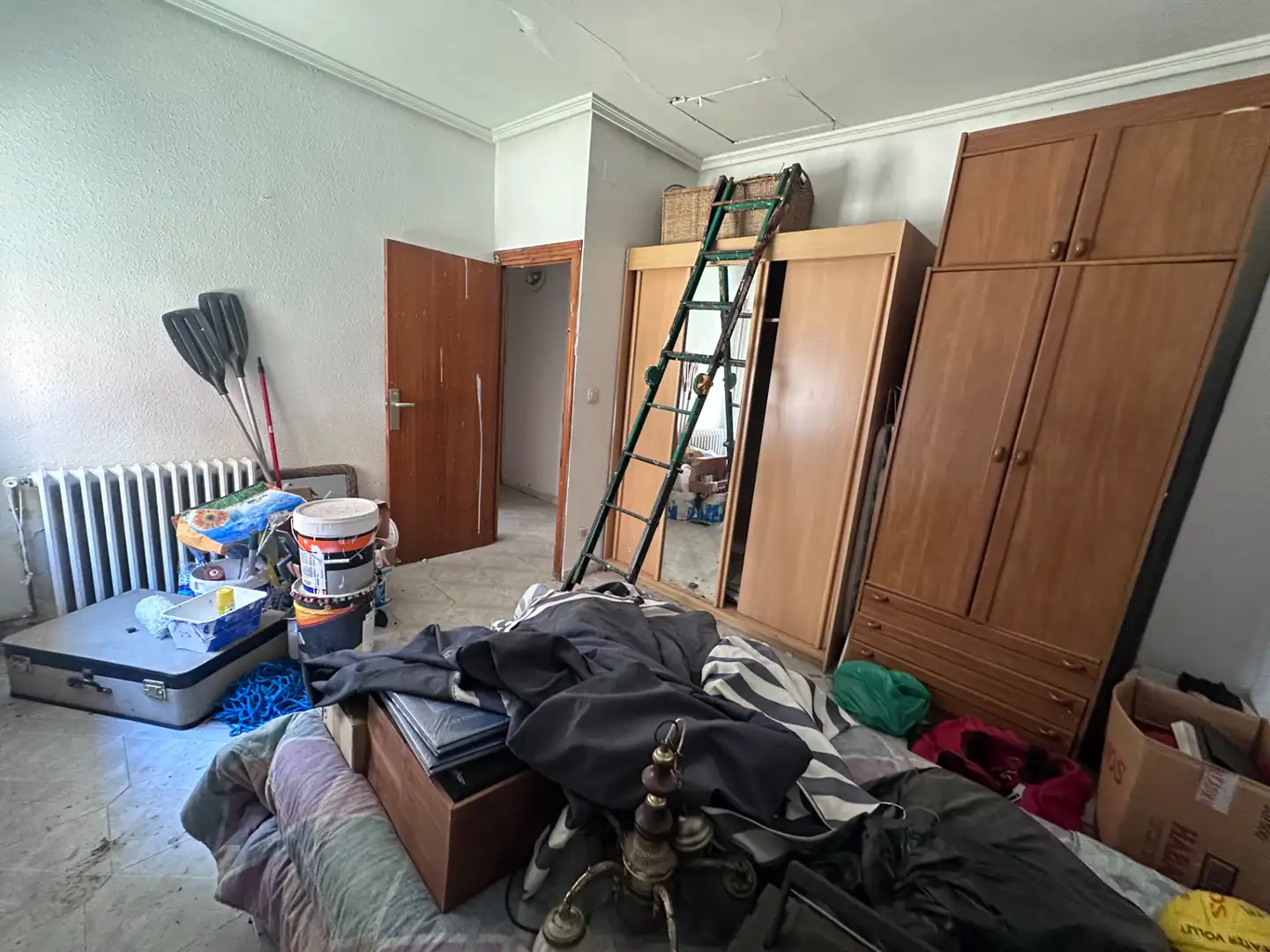 Bedroom of Houses for sale in Valladolid