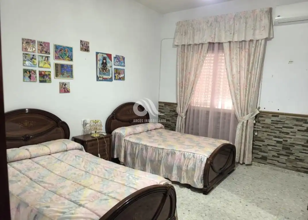 Houses for sale in Obejo