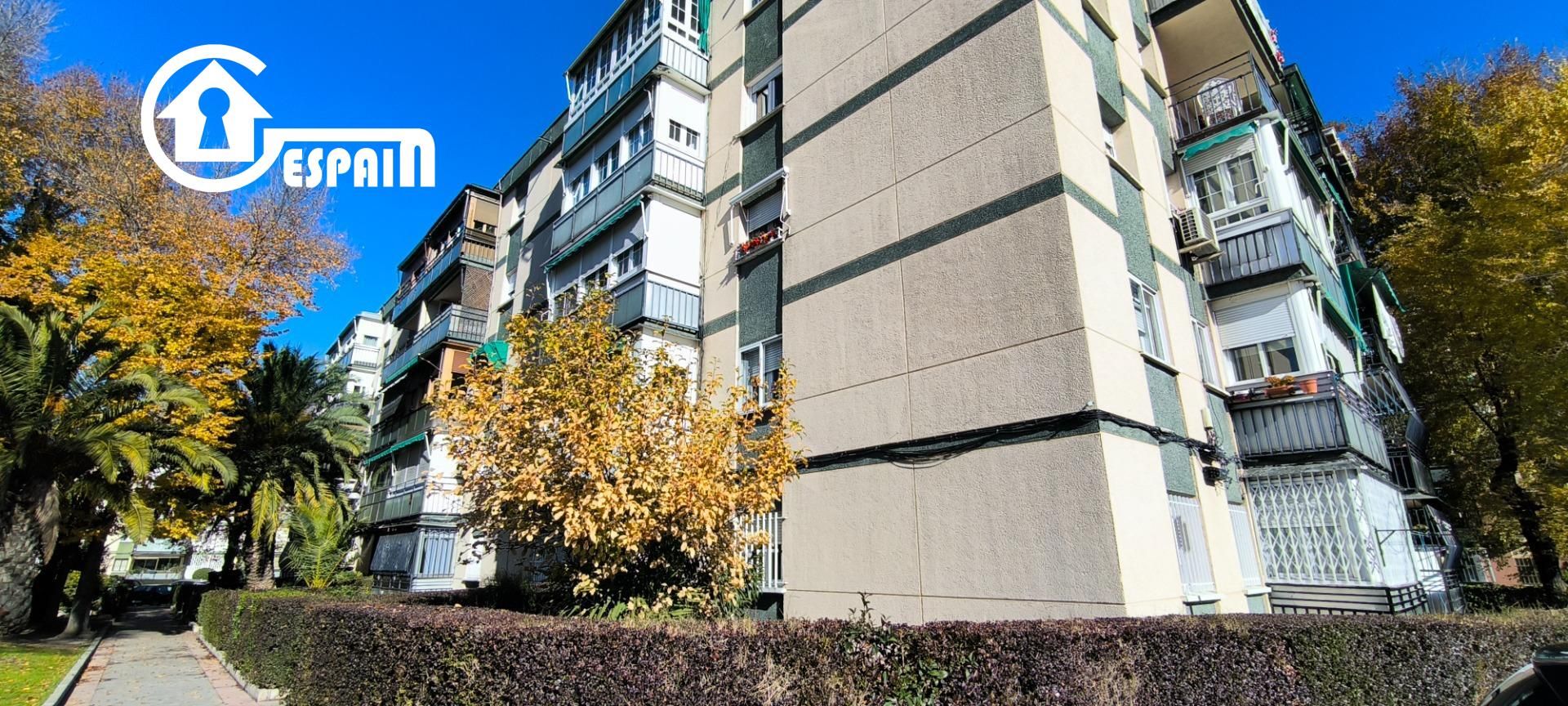 Exterior view of Flat for sale in  Madrid Capital  with Air Conditioner, Heating and Parquet flooring