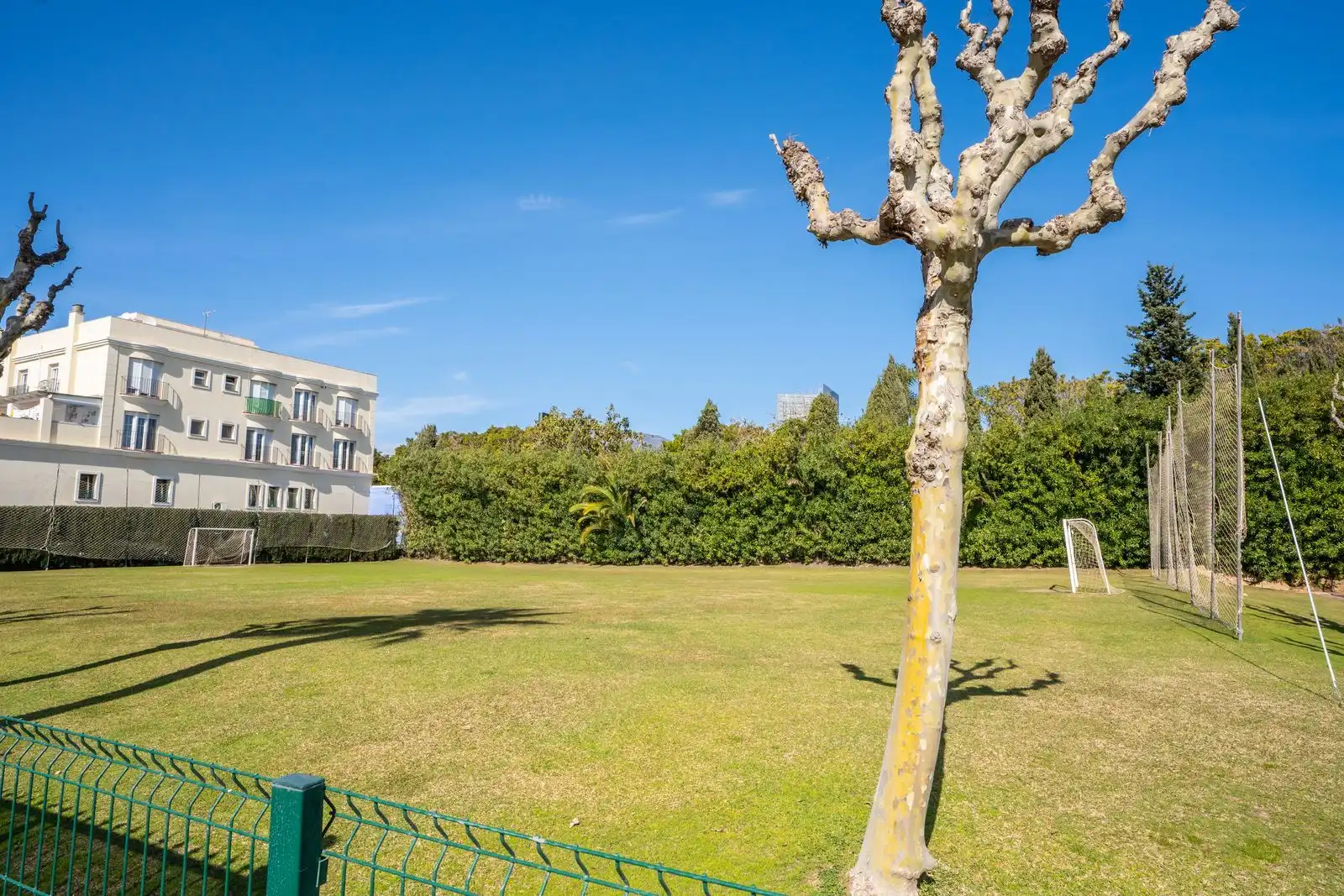 Jardí de Apartament en venda en Estepona amb Terrassa, Traster i Moblat