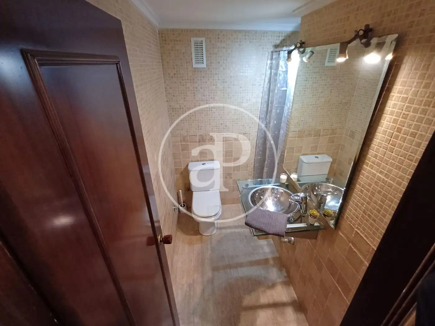 Baño de Piso de alquiler en Valencia con Aire acondicionado y Amueblado