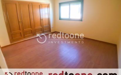 Flat for sale in El Pinós / Pinoso