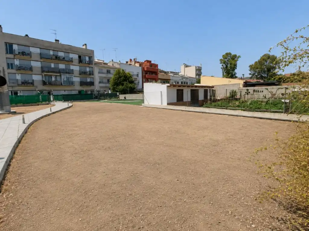 Aparcament de Pis en venda en Vilafranca del Penedès amb Aire condicionat, Calefacció i Terrassa