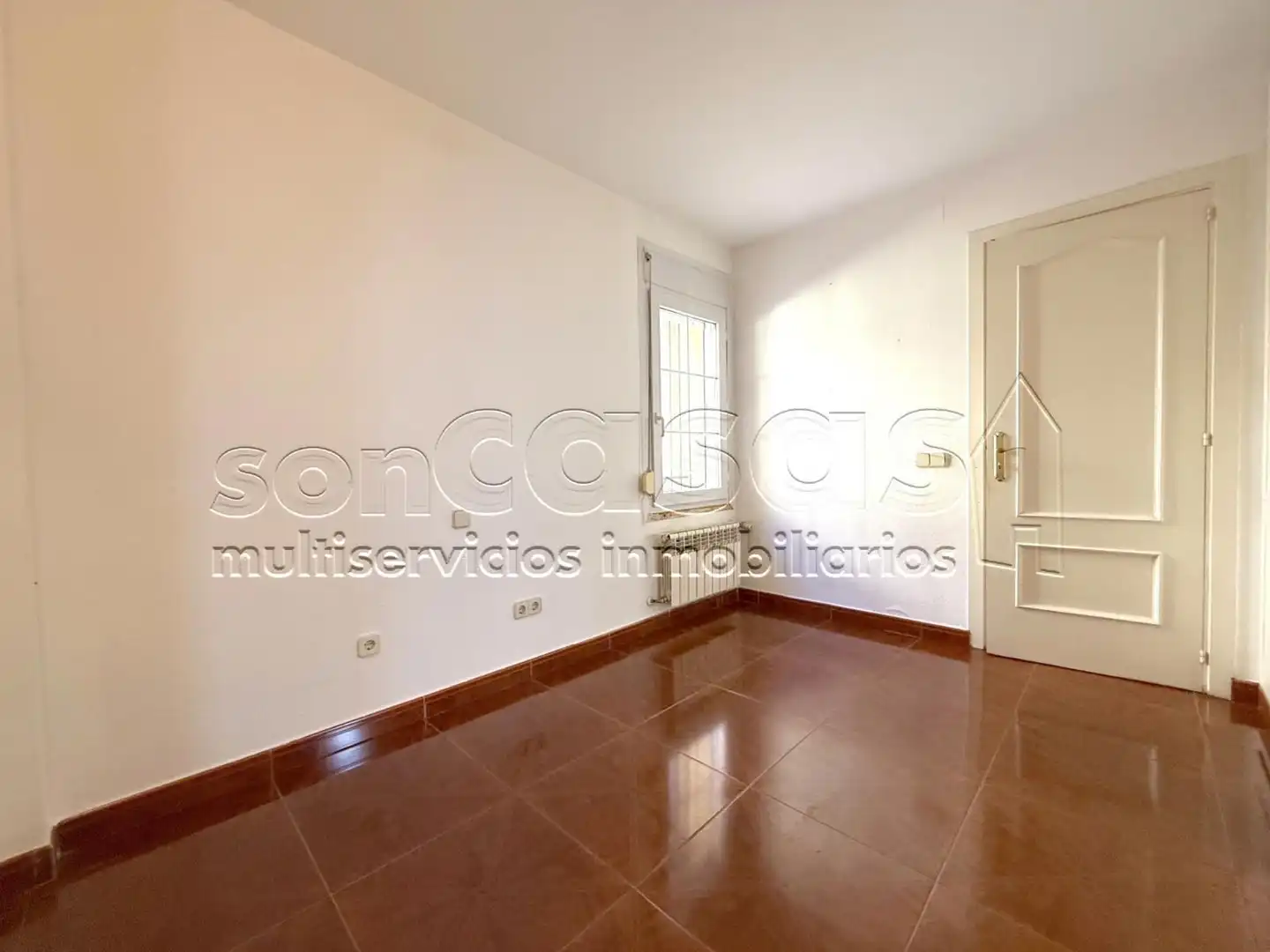Casa adosada en venta en El Viso