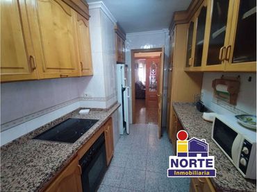 Piso con balcón en venta en Zona Nord