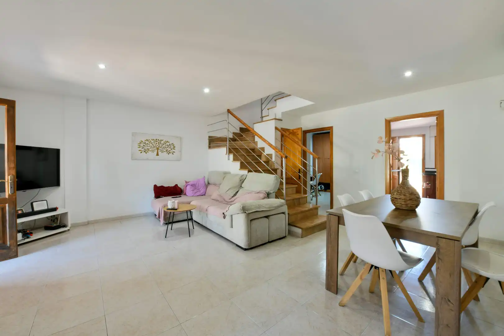Living room of Detached homes for sale in Alcúdia  with Air Conditioner, Terrace and Balcony