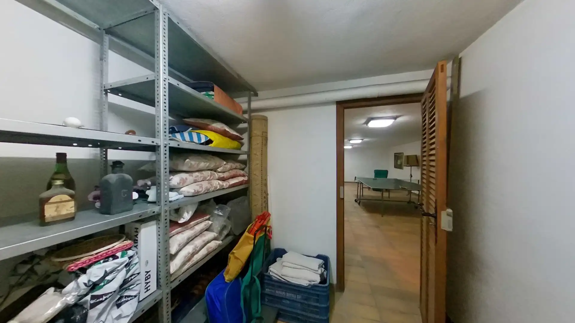 Einfamilien-Reihenhaus zum Verkauf in Sabadell mit Klimaanlage, Heizung und Privatgarten