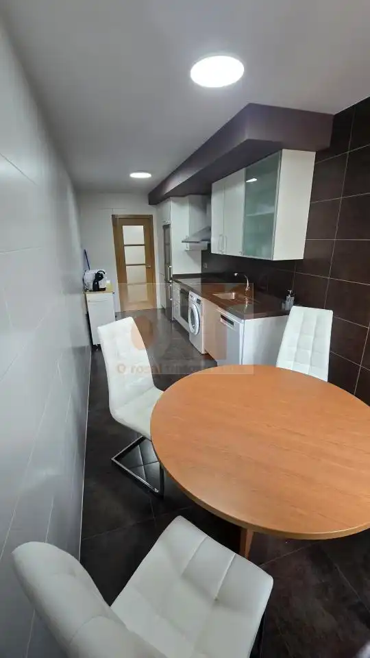 Cocina de Piso en venta en Moaña con Calefacción, Terraza y Trastero