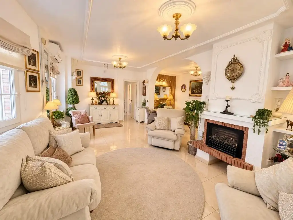 Casa con terraza en venta en calle canal de la mancha, imagen 13