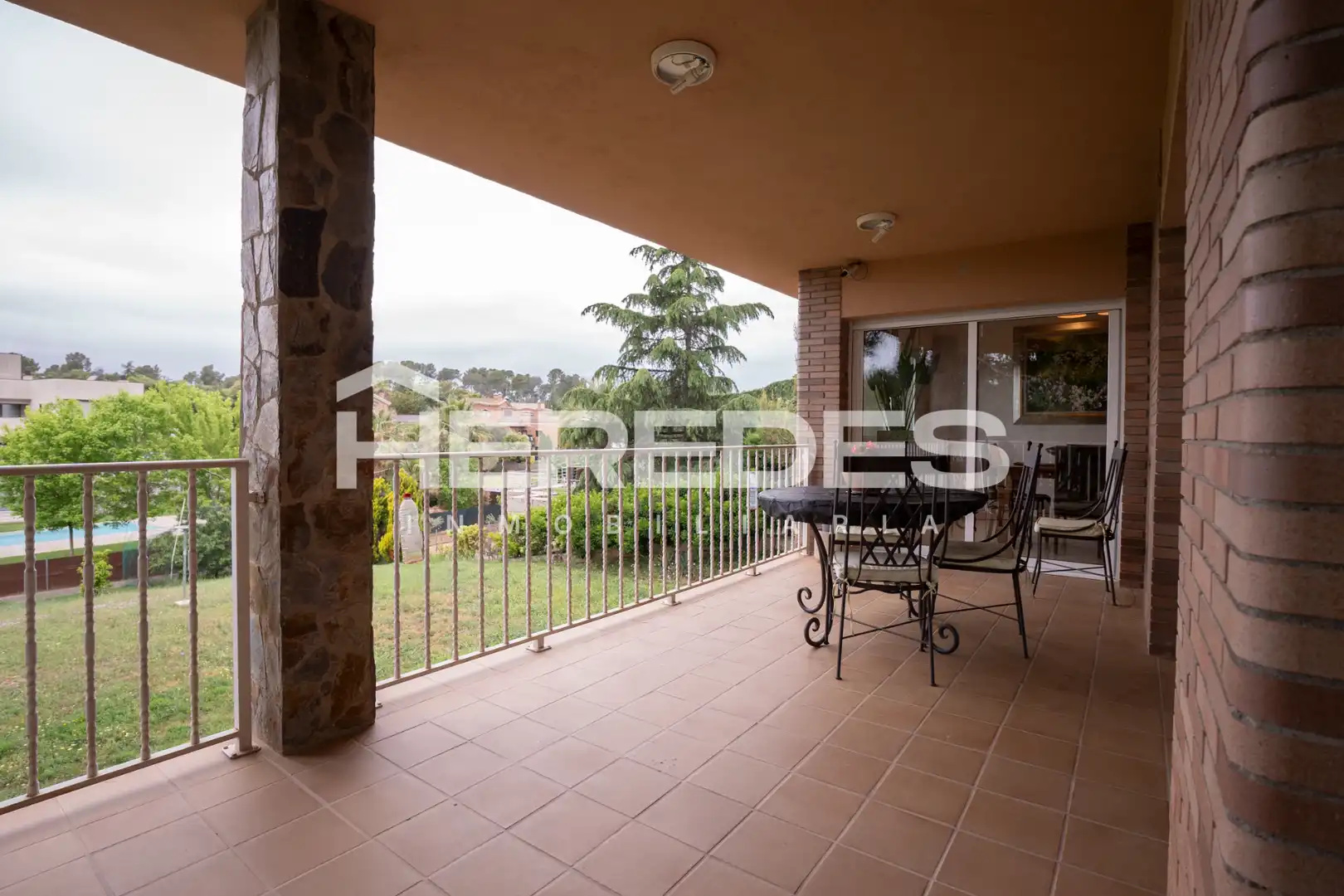 Terraza de Casa o chalet en venta en Sabadell con Aire acondicionado, Calefacción y Jardín privado