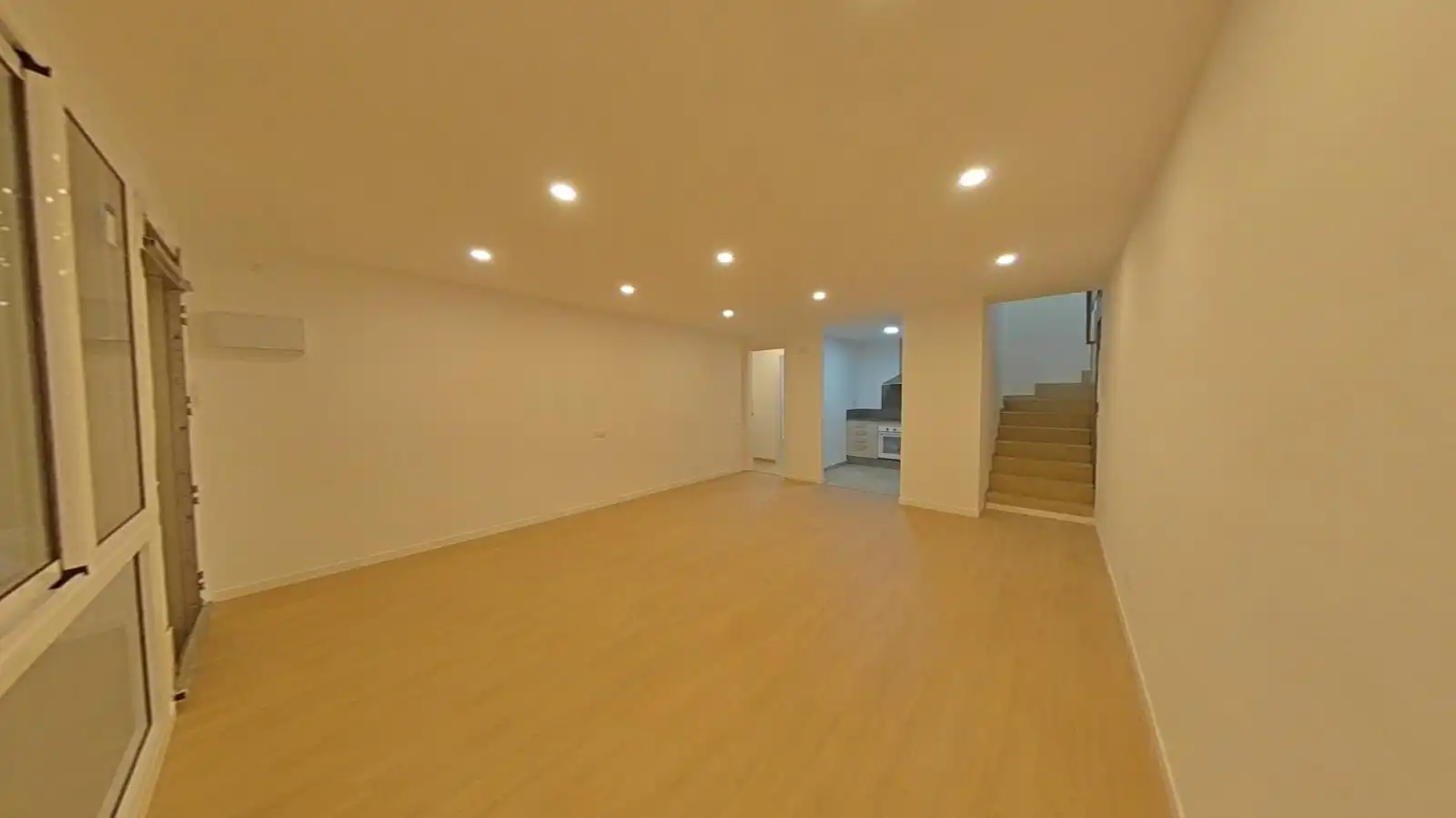 Duplex in vendita a Pasaje Colom, imagen 3