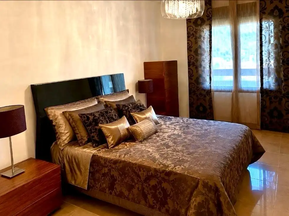Bedroom of Flat for sale in  Granada Capital  with Air Conditioner, Terrace and Swimming Pool