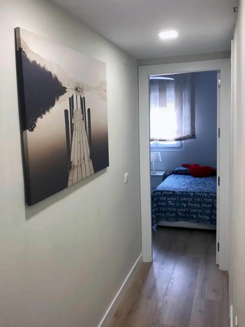 Habitación en El Cónsul - Ciudad Universitaria - El Romeral