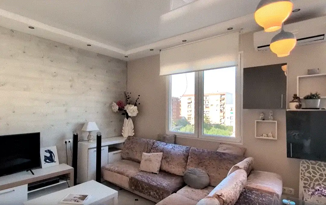 Sala d'estar de Pis en venda en Valencia amb Aire condicionat, Calefacció i Moblat