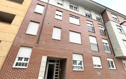 Exterior view of Flat for sale in Ponferrada  with Heating