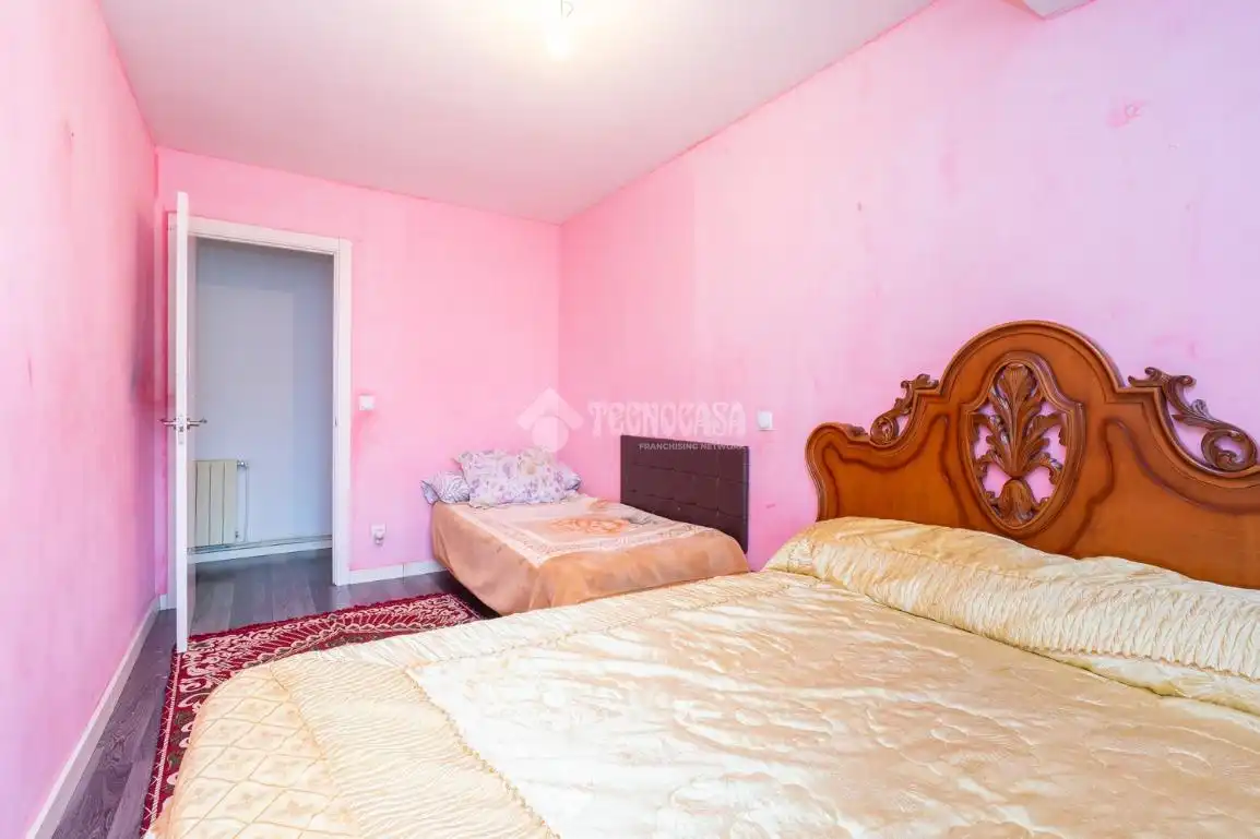 Habitación de Piso en venta en El Barral Ferial