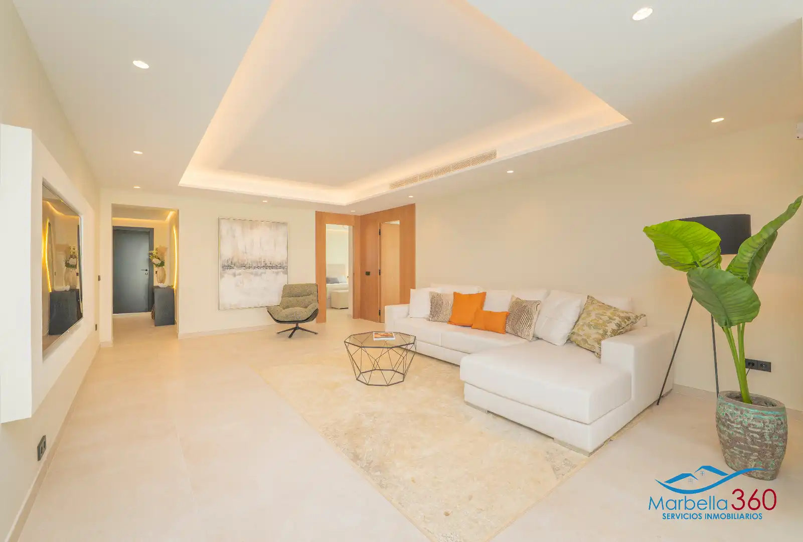 Sala de estar de Casa o chalet en venta en Estepona con Aire acondicionado, Calefacción y Jardín privado