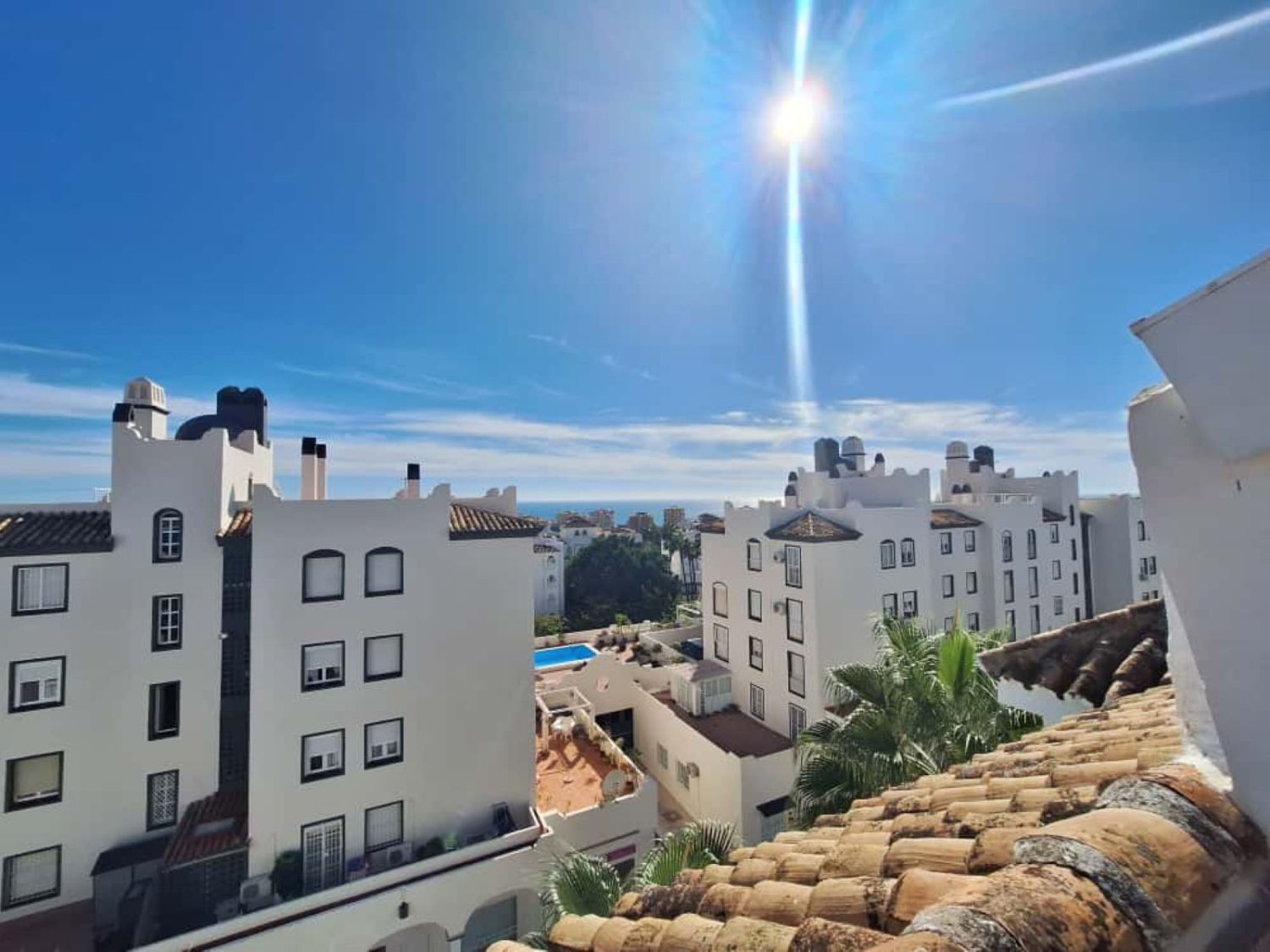 Vista exterior de Àtic en venda en Benalmádena amb Terrassa