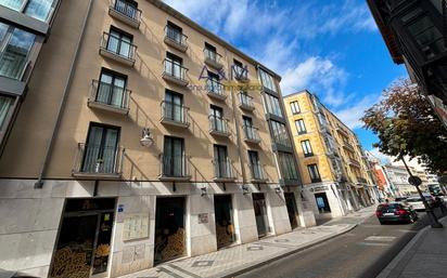 Vista exterior de Pis en venda en Valladolid Capital amb Aire condicionat, Calefacció i Traster