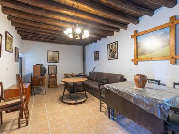 Casa rústica en venda a Pinos Puente