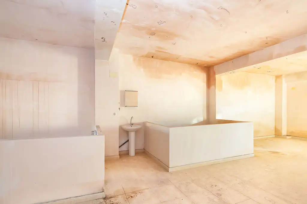 Badezimmer von Gebäude zum Verkauf in Polinyà de Xúquer