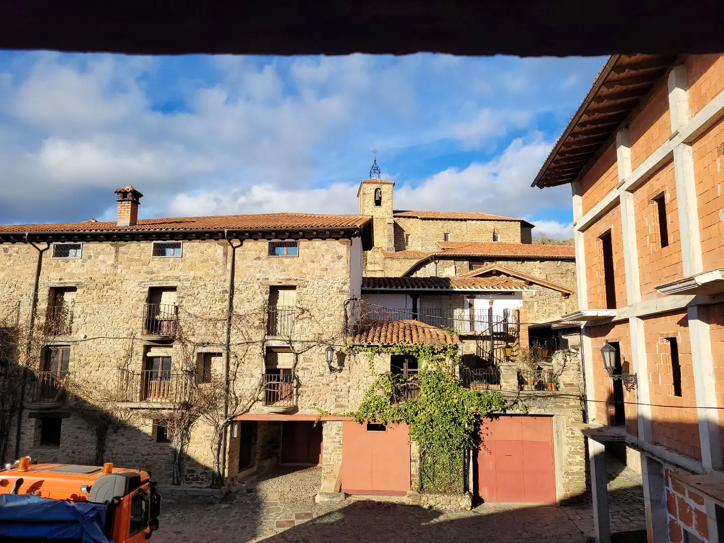 Vista exterior de Finca rústica en venta en Hornillos de Cameros