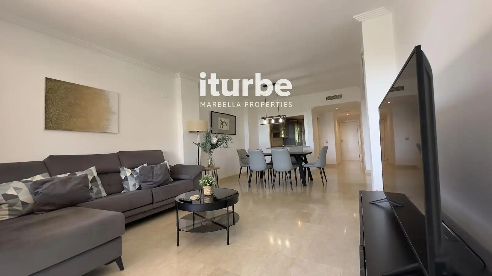 Exterior view of Flat for rent in Benahavís  with Air Conditioner, Terrace and Swimming Pool