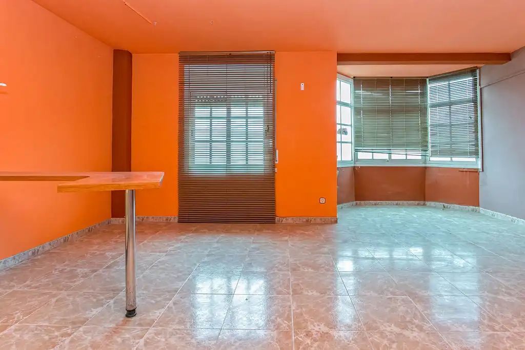 Wohnung zum Verkauf in C/ Anna Mogas, imagen 2