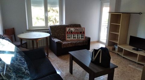 Foto 2 de Piso de alquiler en Avenida de Portugal, Carmelitas, Salamanca Capital