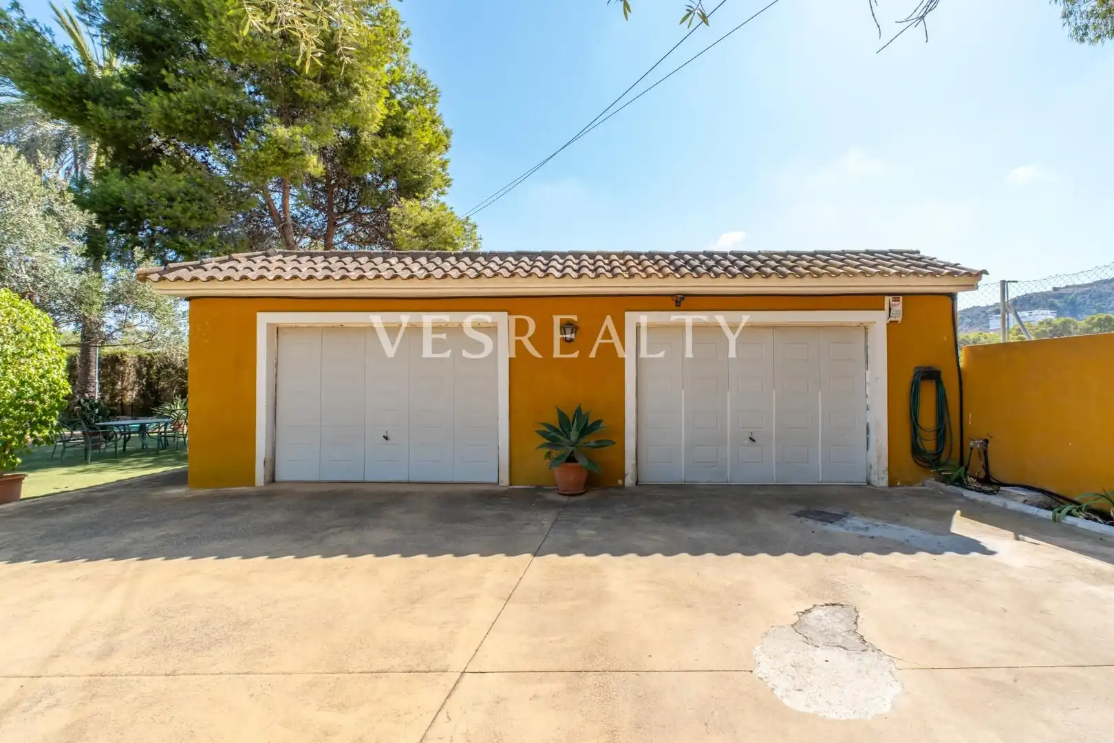 Exterior view of Houses for sale in Alicante / Alacant