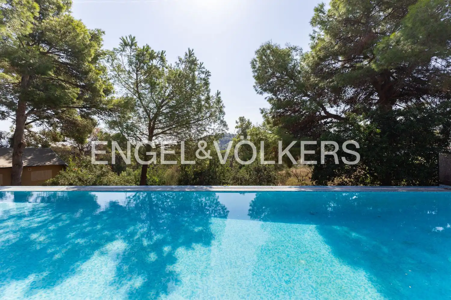 Piscina de Casa o chalet en venta en Gilet con Aire acondicionado, Calefacción y Jardín privado