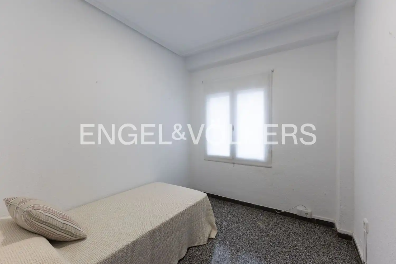 Habitación de Piso en venta en Valencia con Aire acondicionado, Calefacción y Balcón