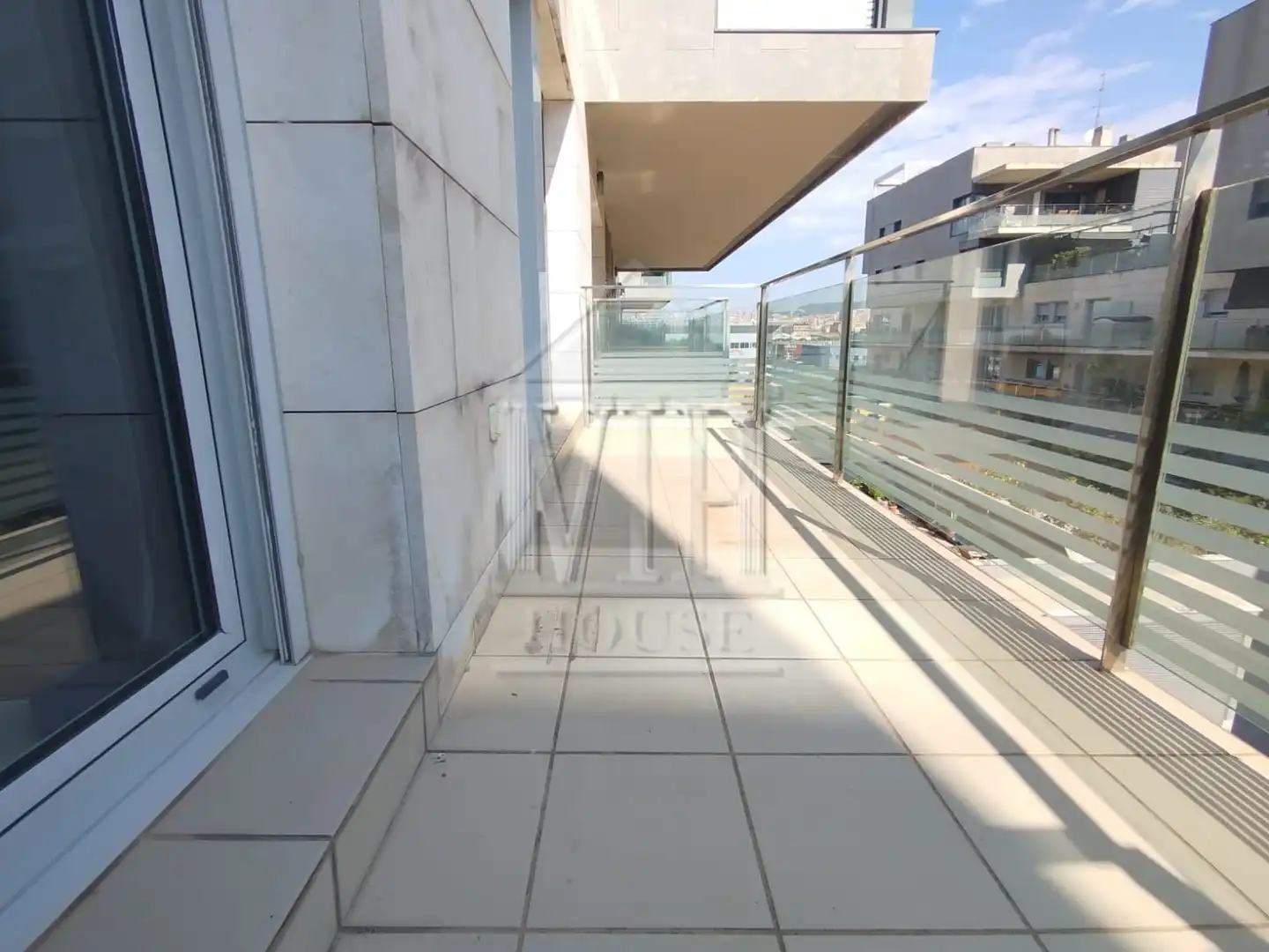 Terrace of Flat for sale in Badalona  with Air Conditioner, Heating and Furnished