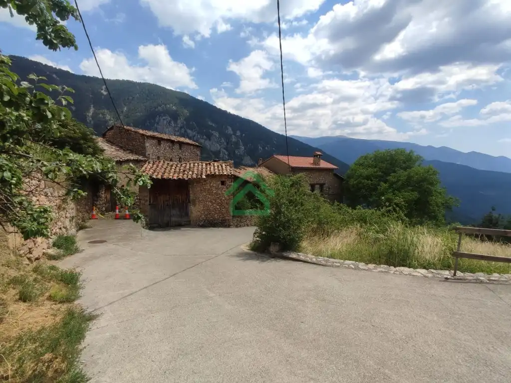 Vista exterior de Casa o xalet en venda en La Vansa i Fórnols