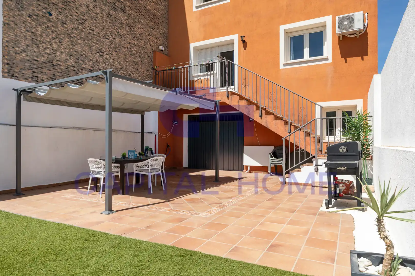 Terraza de Casa adosada en venta en Navalcarnero con Aire acondicionado, Calefacción y Jardín privado
