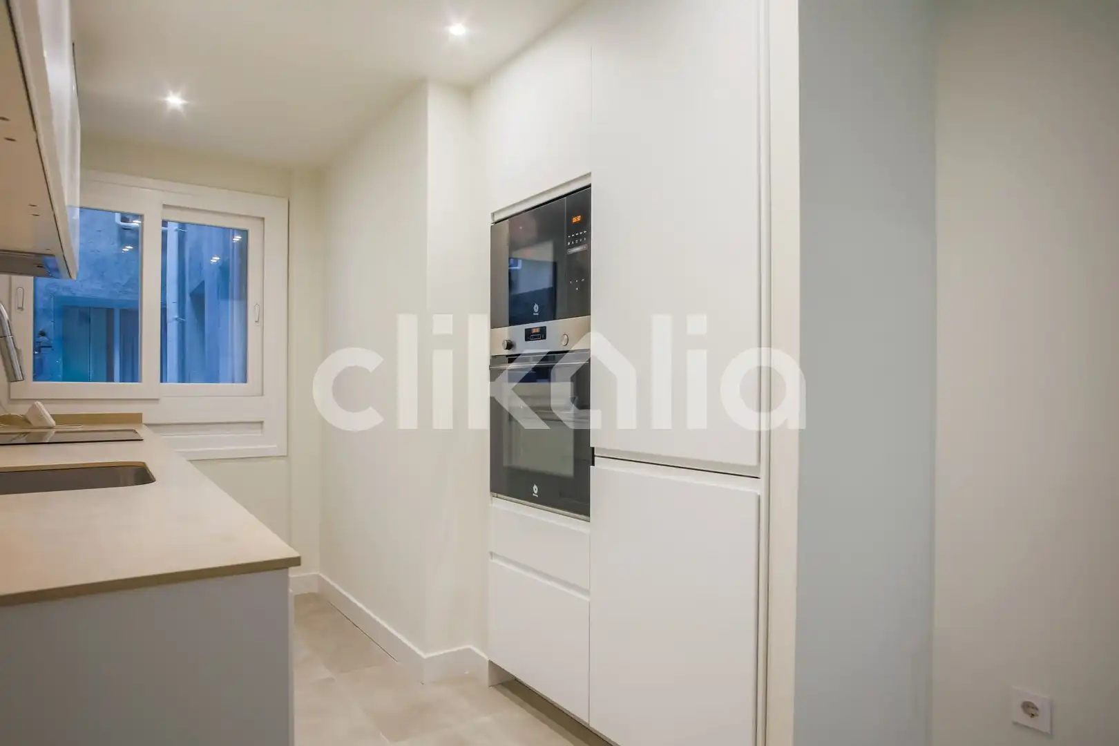 Kitchen of Flat for sale in Madrid  with Air Conditioner, Heating and Terrace