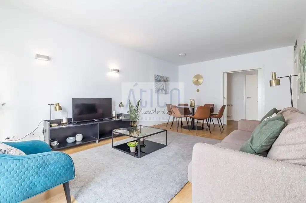 Fotografía del inmueble reportado: 3.595 €/mes — Adelfas, Madrid