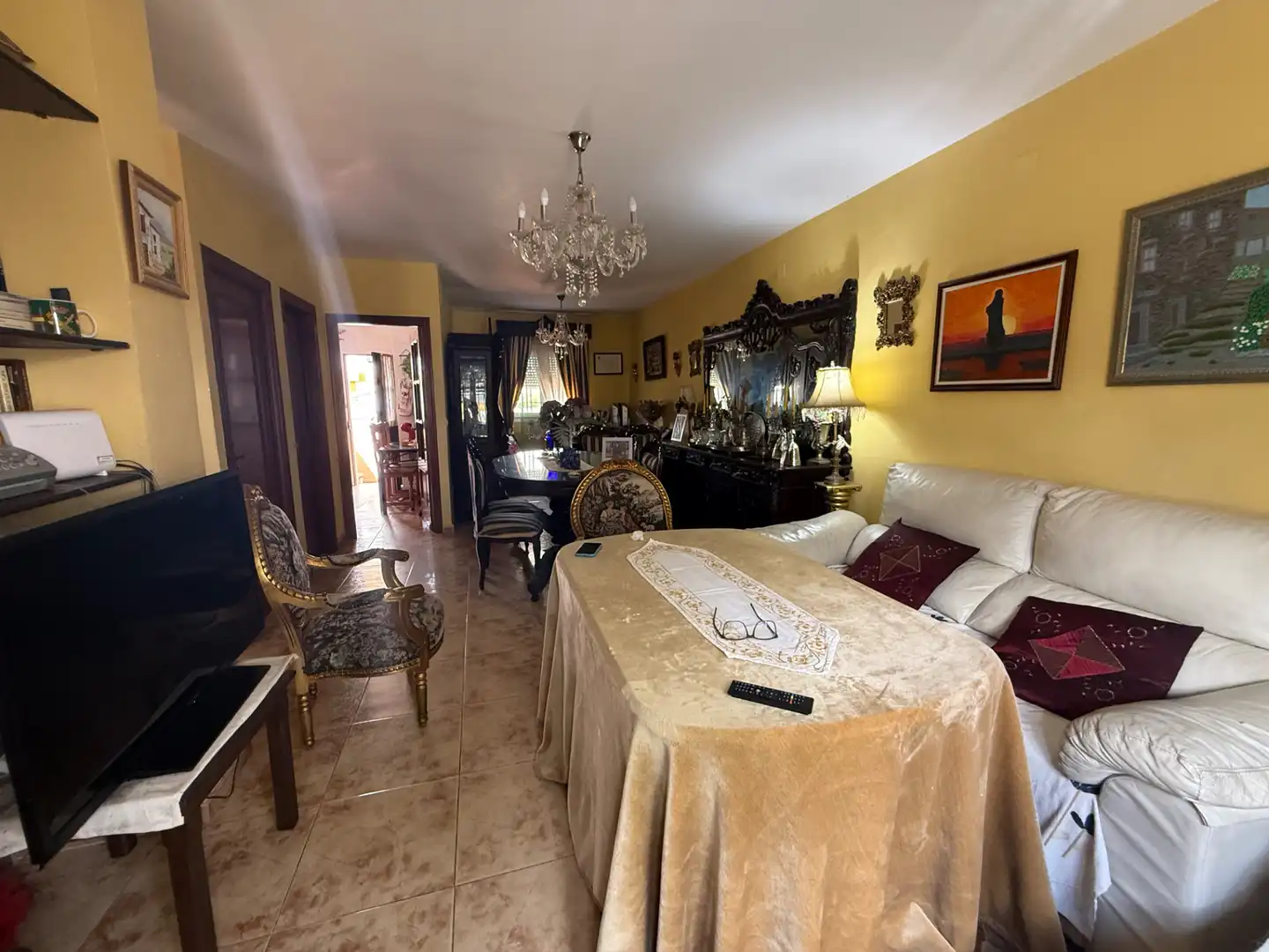 Schlafzimmer von Einfamilien-Reihenhaus zum Verkauf in Aljaraque mit Klimaanlage, Heizung und Privatgarten