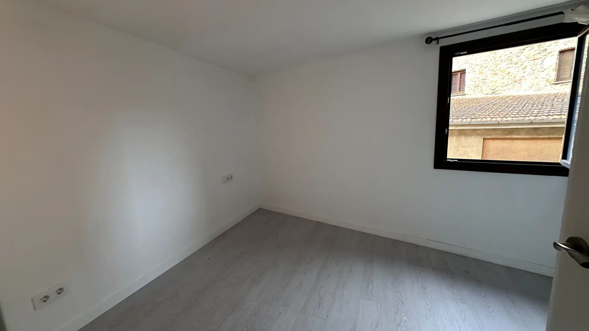 Bedroom of Houses for sale in La Vall de Bianya  with Heating, Private garden and Parquet flooring